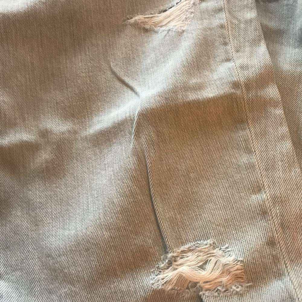 Jeans - Picture 7 of 8